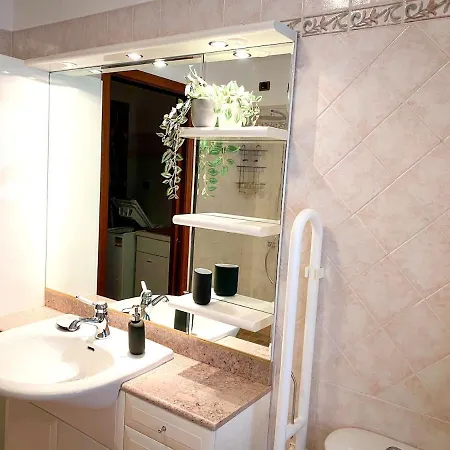 Casa Burnel アパート Tavagnasco